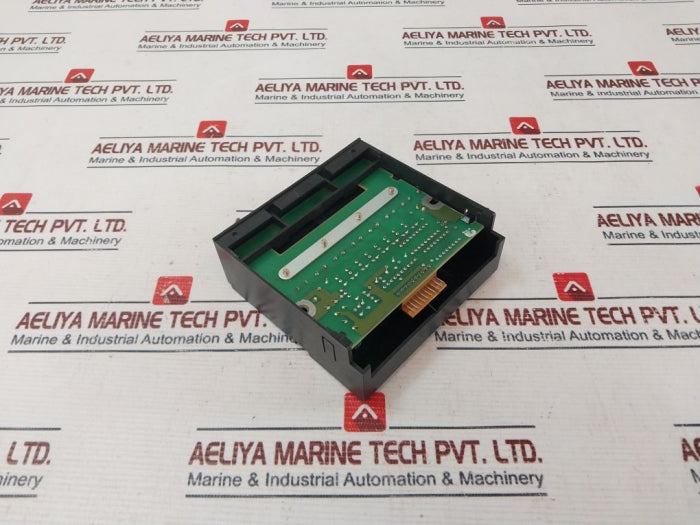 Idec Pfj-t081U 8-relay Output Unit 110Vac