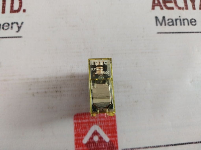 Idec Rj1S-c-a100 Relay 100/110 Vac 50/60Hz