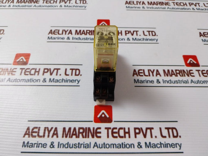 Idec Rm2S-u Relay With Base 97103-a4