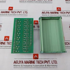 Idec Rq1v-cm-d24 Relay Module 12a 250vac 30vdc Coil 24vdc