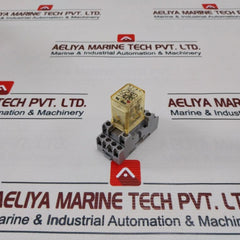 Idec Ry4S-ulc Relay With Socket Base 24V Dc