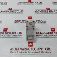 Idec Su4S-11L Relay Socket