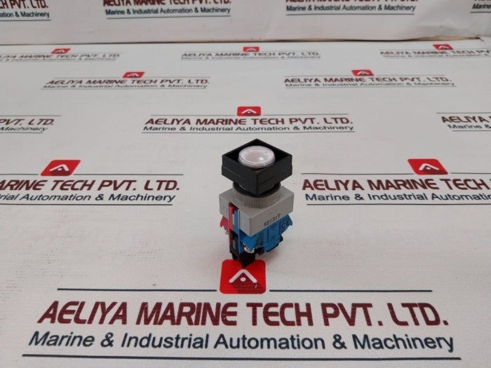 Idec Tw-da1 Push Button Control Unit