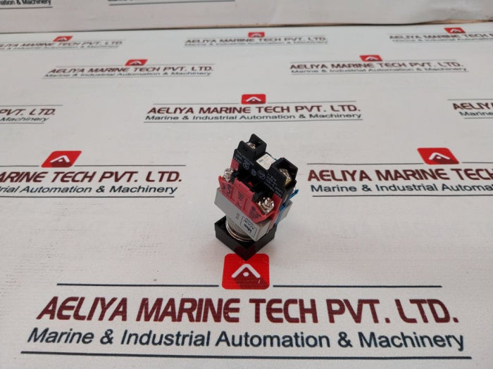 Idec Tw-da1 Push Button Control Unit