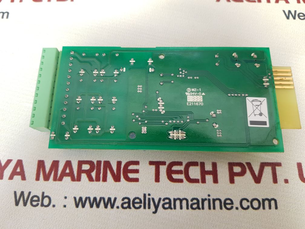 Insightpower 2933043302 Relay I/O Card