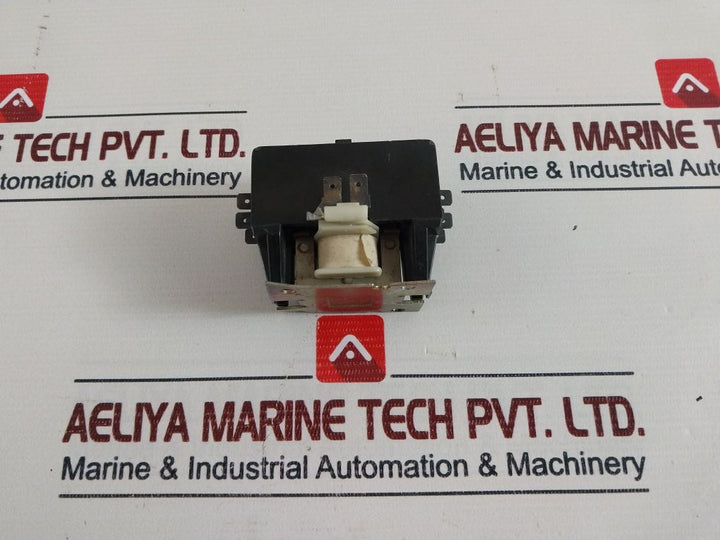 Joslyn A77-306658A-2 Contactor 208/240V 50/60Hz