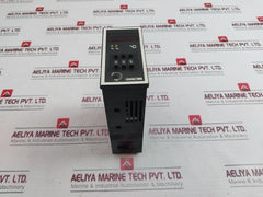 Jumo Tron Hrow-48/Di.D3.1B Temperature Regulator 220V 50/60Hz