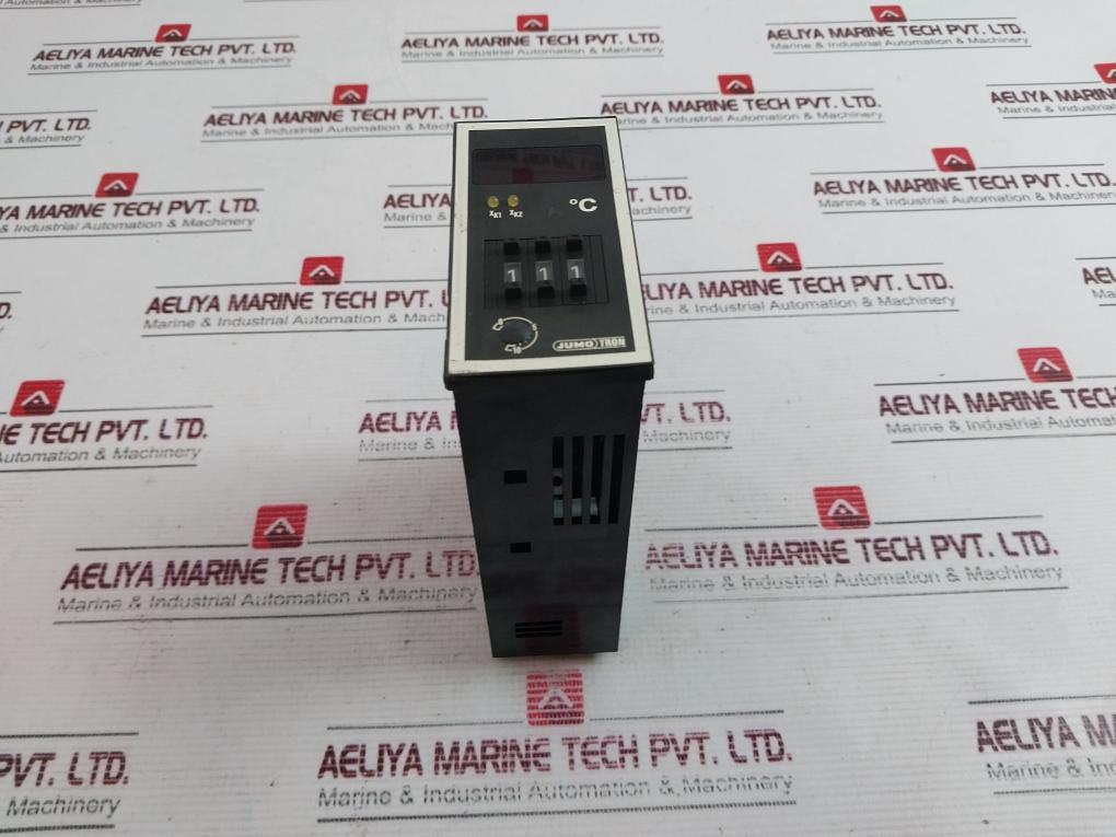 Jumo Tron Hrow-48Di.D3.1B Temperature Regulator 220V 5060Hz
