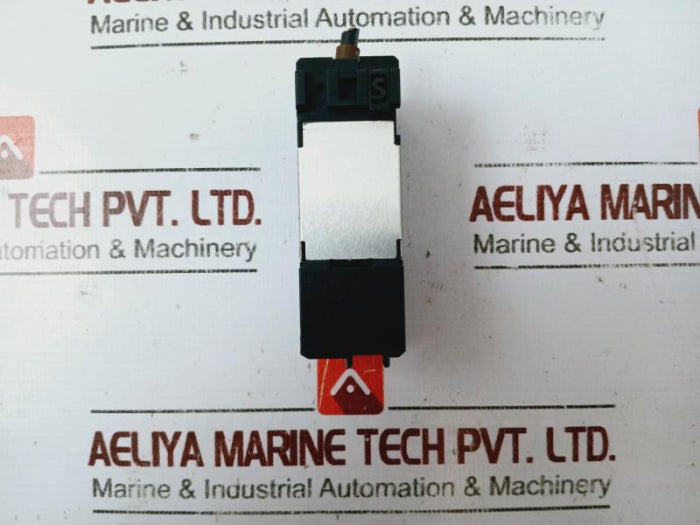 Keyence Gt-71A Contact Sensors Amplifier 24Vdc Class 2