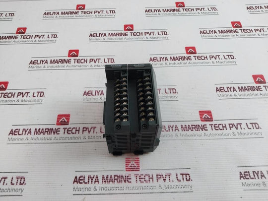 Keyence Kv-b16Rc Programmable Controller