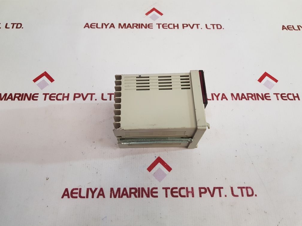 Keyence tf2-21 temperature controller