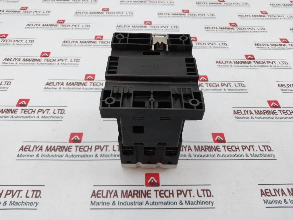 Klockner Moeller Dil3Am85 Contactor 3 Pole Break 220V 60Hz