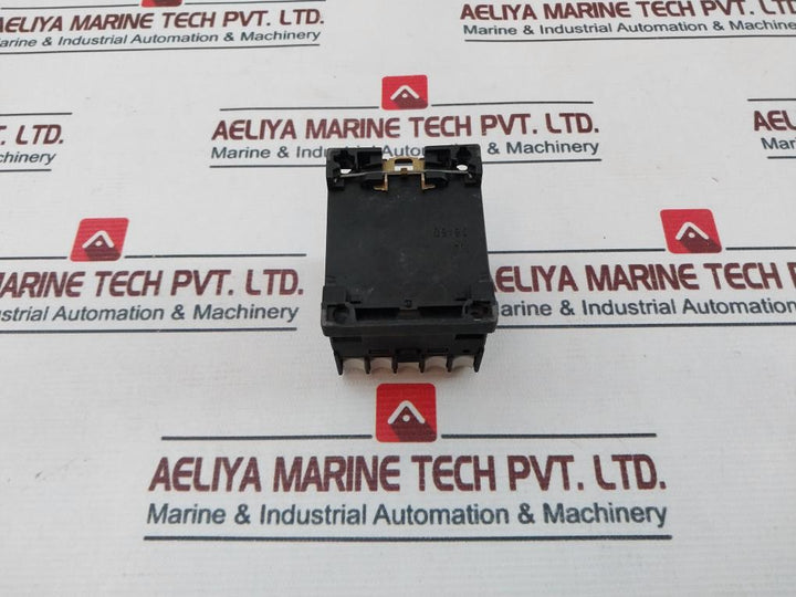 Klockner Moeller Dil Em-10-gi 3 Pole Contactor 24Vdc