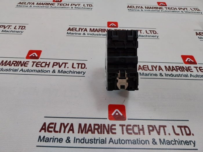 Klockner Moeller Pkzm0-1,6 Manual Motor Starter Ac-15 1A/230V