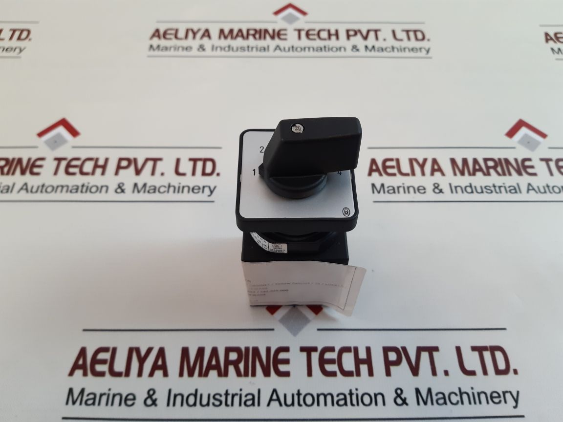 Klockner Moeller T0-5-40250/Ez-p1 Cam Switch 6000V 50-60Hz