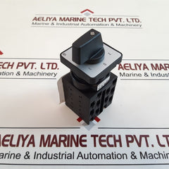 Klockner Moeller T0-5-40250/Ez-p1 Cam Switch 6000V 50-60Hz