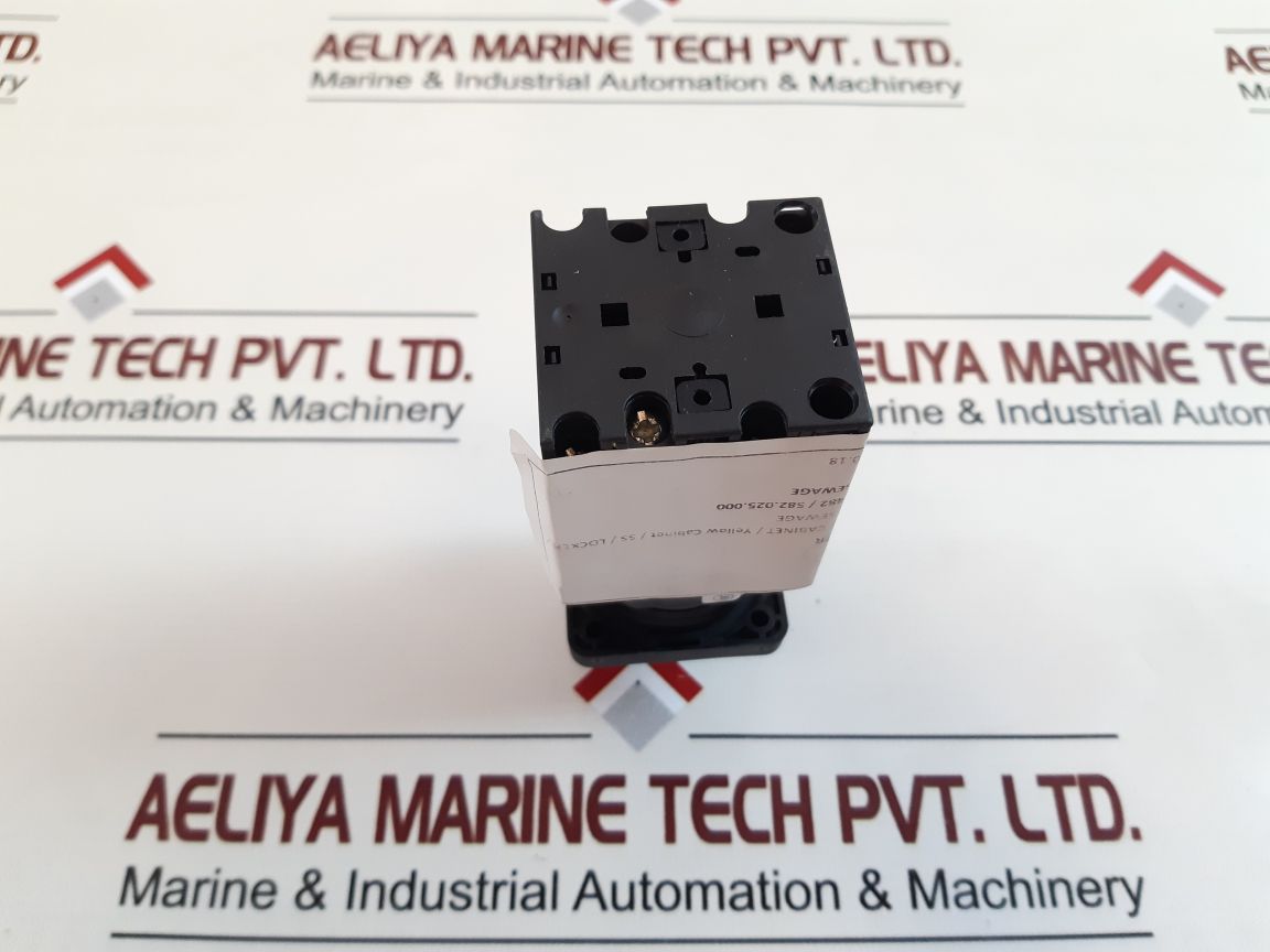 Klockner Moeller T0-5-40250/Ez-p1 Cam Switch 6000V 50-60Hz