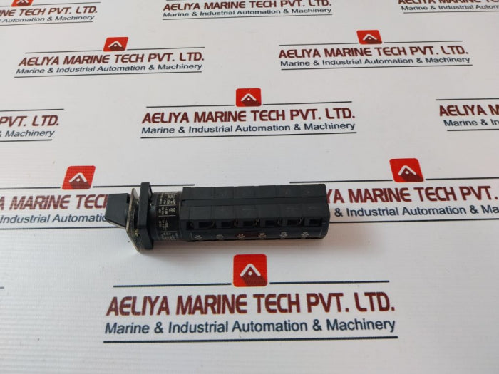 Klockner Moeller Tm-6-8271 Heavy Duty Rotary Switch 10Amp 300V-ac