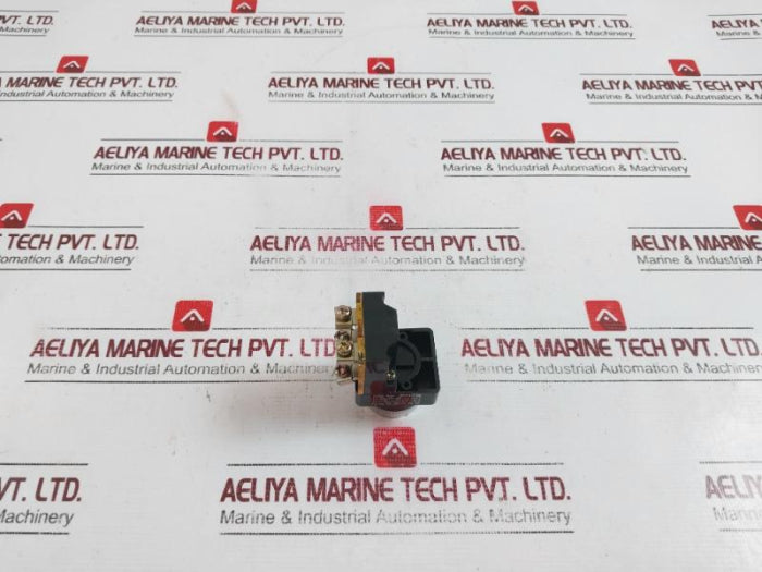 Koino Kh-307 Red Push Button Switch 250V 6A/380V 6A