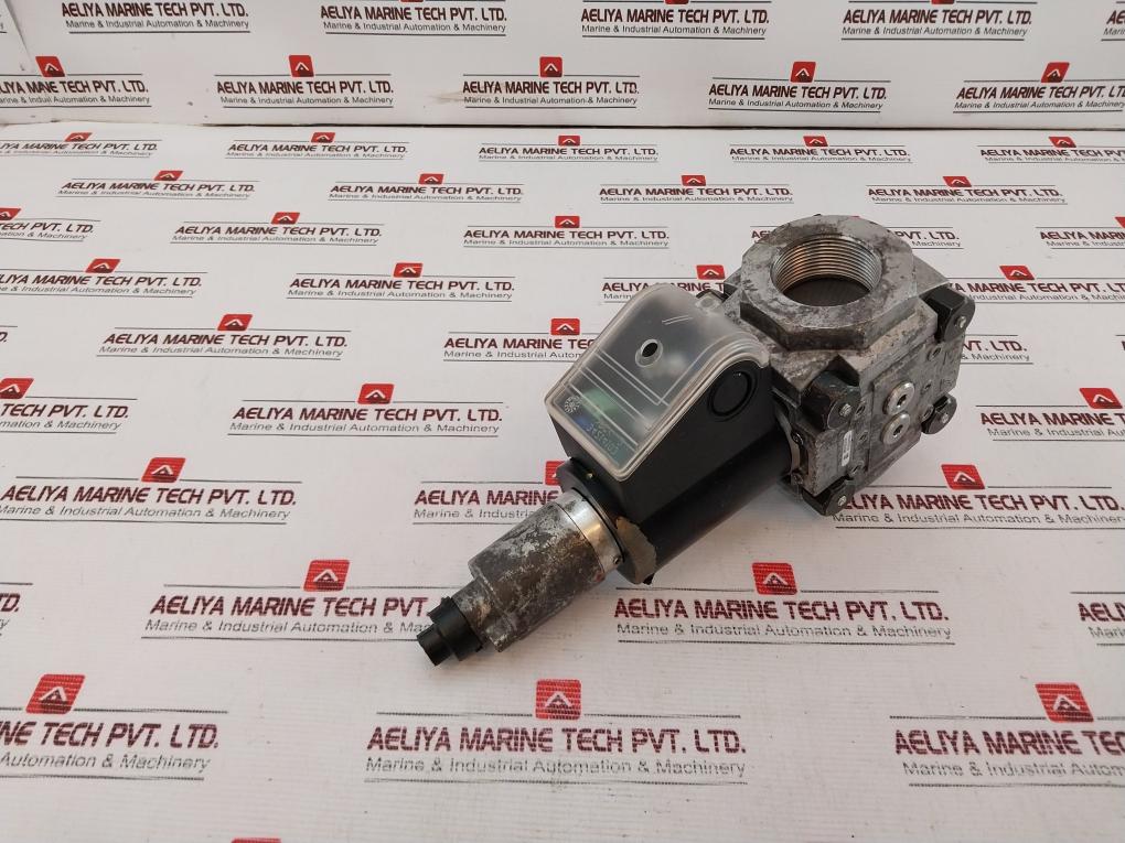 Kromschroder Vas240R/Lw Solenoid Valve 120 Vac 50/60 Hz 54W