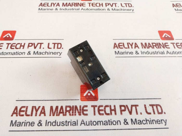 Kyokuto Kd-b2115 2 Pole Safety Breaker Ac 110/220 V 15A