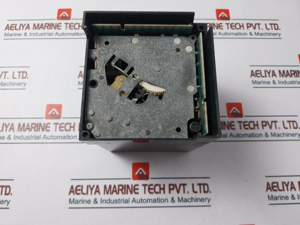 Landis & Gyr Lal1.25 Oil Burner Controller 4A 220-240V 50-60Hz