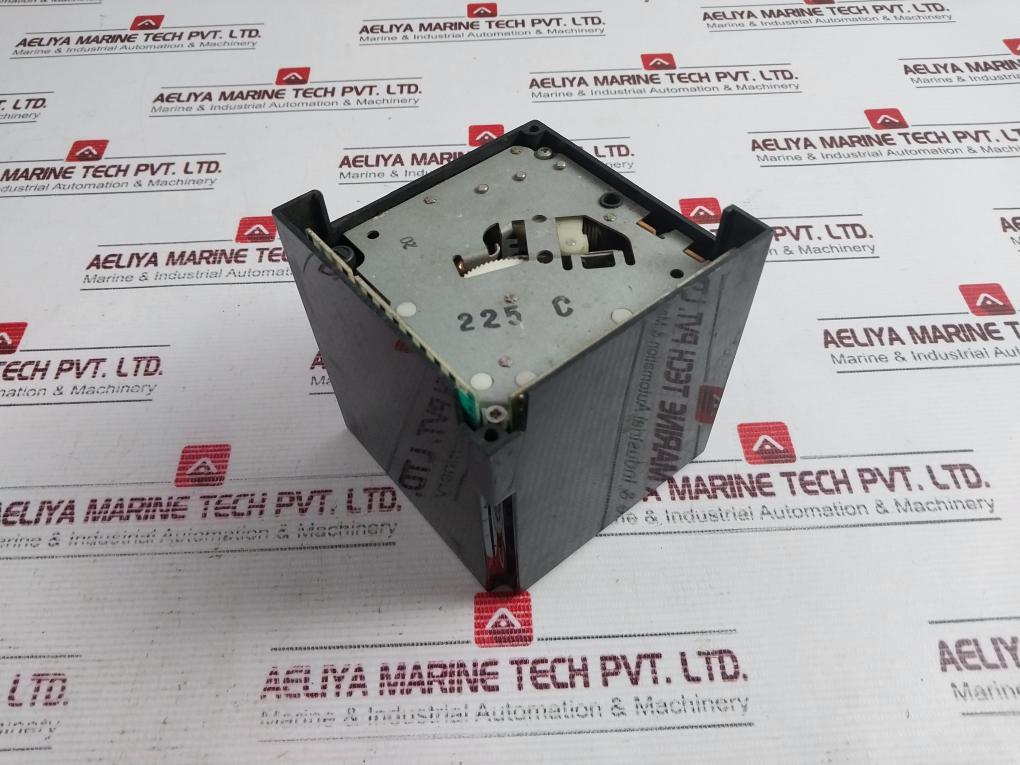 Landis & Gyr Lal2.25 Burner Controller 220-240V 50-60 Hz / 3,5 Va