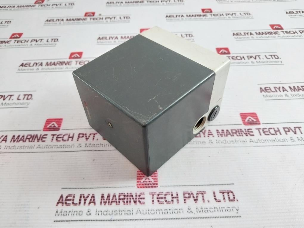 Landis & Gyr Sqn31.121A2730 Servomotor 220-240V~ 50-60Hz 6,5Va