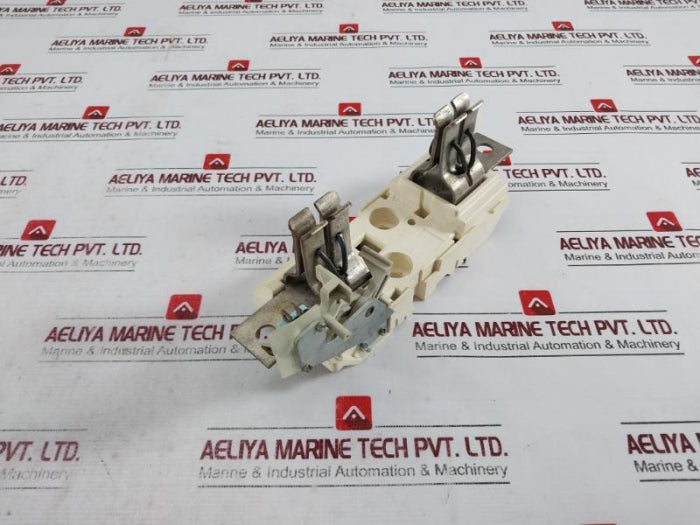 Legrand 17500 Cartridge Base Fuse Holder 400A 690V