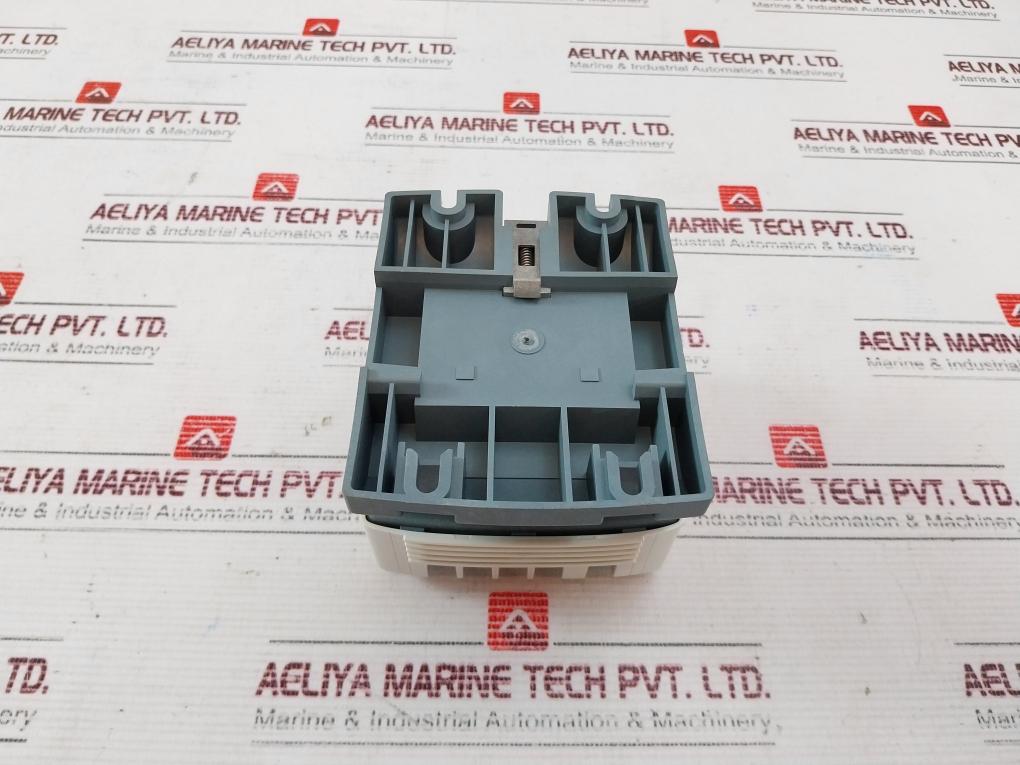 Legrand 44231 Transformer Class 105 40/52Va 50/60Hz