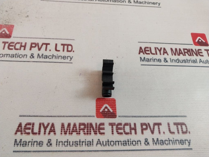 Parker Legris 3379 08 00 Connector For 2 Tubes In Line OD 8MM