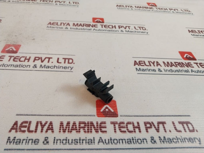 Parker Legris 3379 08 00 Connector For 2 Tubes In Line OD 8MM