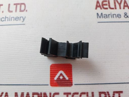 Legris 3381 08 00 3 Multi-Port Pneumatic Push-in Connector