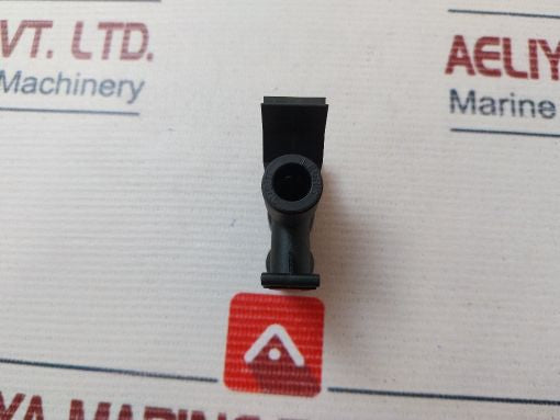 Legris 3381 08 00 3 Multi-Port Pneumatic Push-in Connector