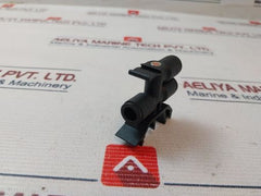 Legris 3381 08 00 3 Multi-Port Pneumatic Push-in Connector
