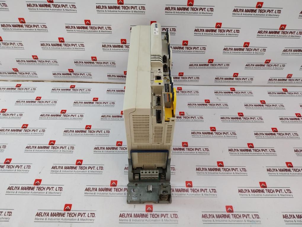 Lenze E94Amhe0134 Servo Drive Frequency Converter
