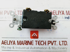 Leviton W-s-896 Toggle Switch 15A 120V-277Vac, 1201-02I