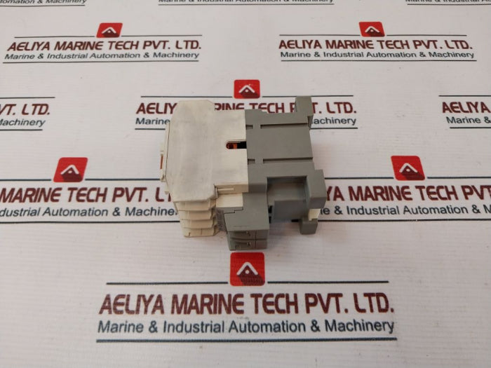 Lg Gmr-4(D) Auxiliary Relay 16A 220V 60Hz