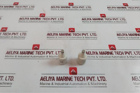 Lot Of 10X Ifo Electric 10/500 Globe