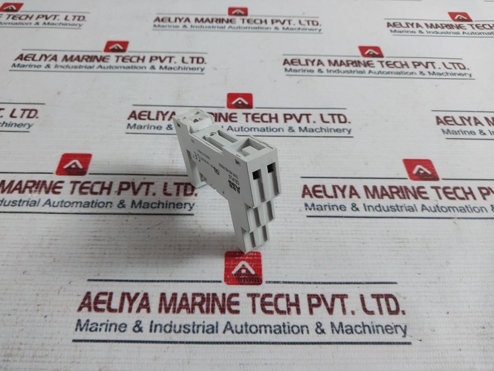 Lot Of 2X Abb Cr-Pls Relay Block 1Svr 405 650 R0000