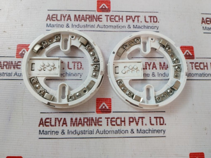 Lot Of 2X Apollo 45681-210 Addressable Detector Base