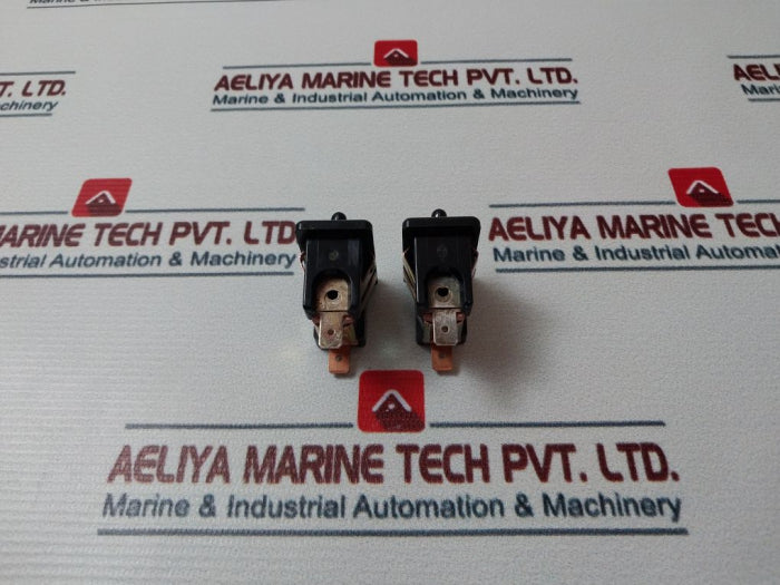 Lot Of 3X Carling 01061-0000 Momentary Switch 20A-125 Vac