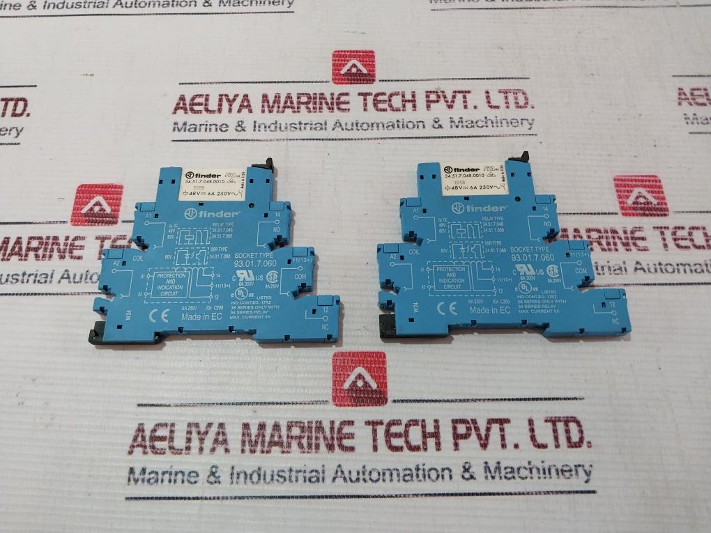 Lot Of 2X Finder 34.81.7.060 Relay With 93.01.7.060 Socket 6A 300V