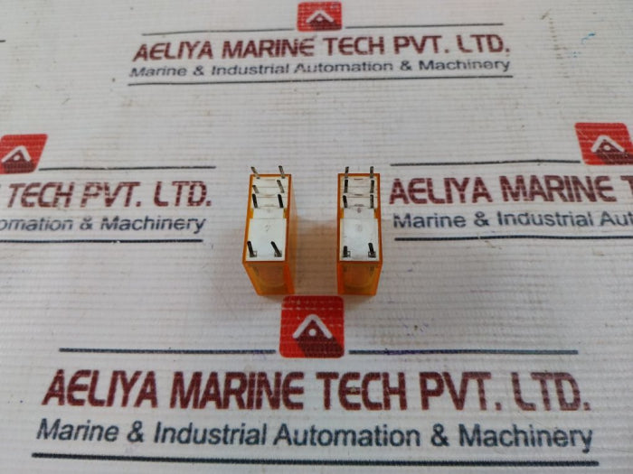 Lot Of 2X Finder 40.52 Relay 8A 250V 50-60Hz