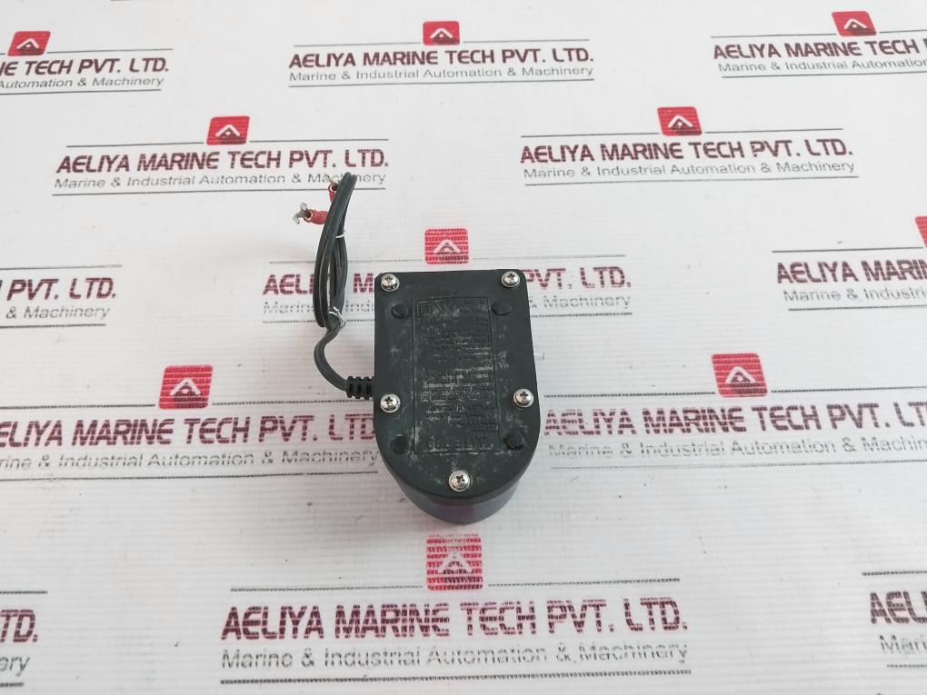 Lot Of 2X Hagen Elite 799 Aquarium Air Pump 220 Volts 50Hz/ 2.0 Watts