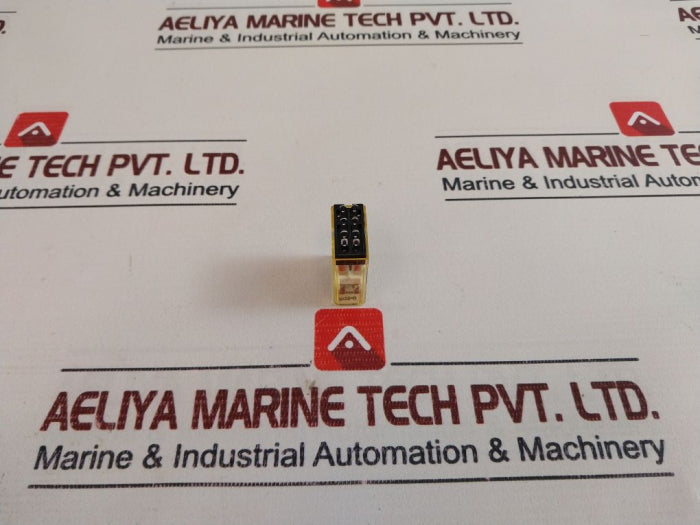 Lot Of 2X Idec Ry2S-u Miniature Relay Dc24V