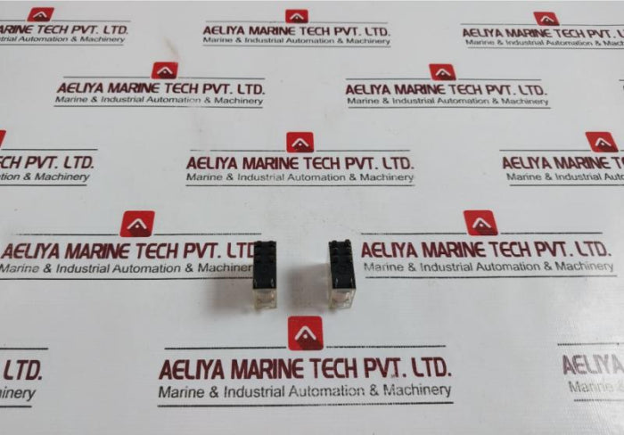 Lot Of 2x Omron G2r-2-s General Purpose Relay 120vac , 5a 250vac , 28z0y8