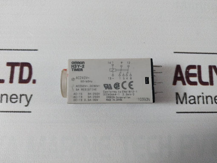 Lot Of 2X Omron H3y-2 Timer