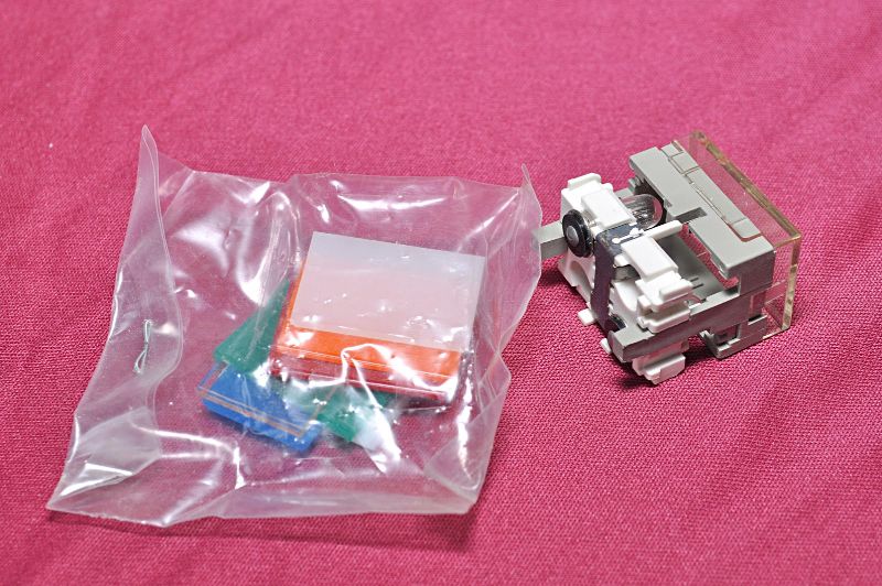 Lot of 2X OMRON M2pj-701 Lighted Push Button Switch Lamp Max 28V/.1.2W