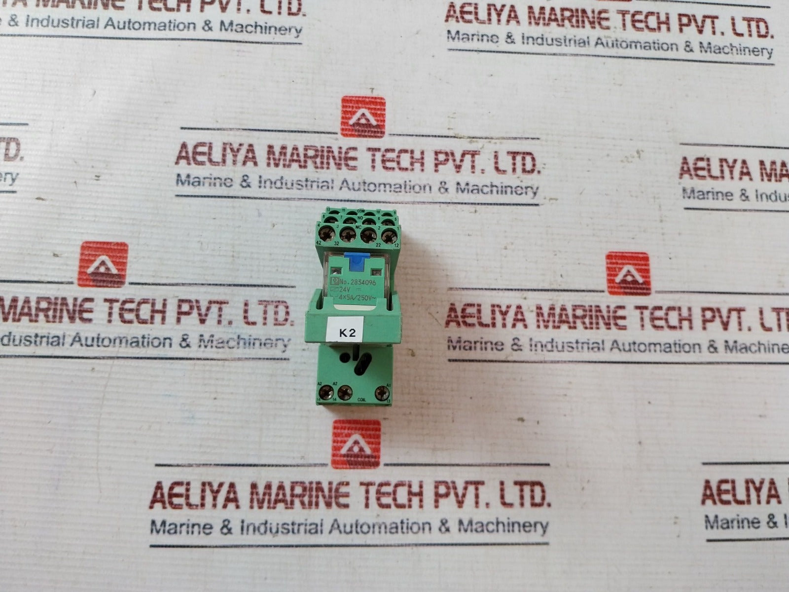 Phoenix Contact 28 33 576 Relay Socket 2834096 12A 300Vac